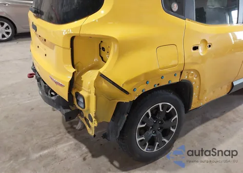 2023 Jeep Renegade Trailhawk 4X4 из США, поврежденный, VIN ZACNJDC13PPP55448